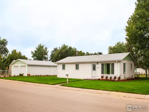 431 Cherry Ave, Dacono, CO 80514 photo 2