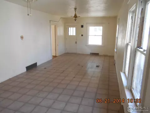 307 10th St, Greeley, CO 80631 photo 3