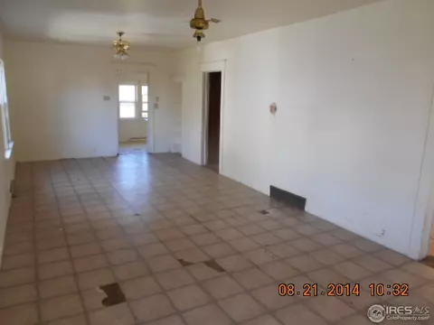 307 10th St, Greeley, CO 80631 photo 2