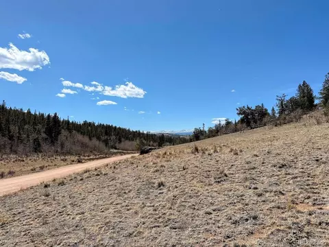 622 Longbow Dr, Jefferson, CO 80456 photo 2