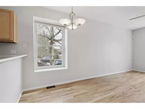 1237 E 26th Ave, Denver, CO 80205 photo 8