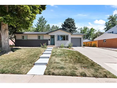 606 W Davies Way, Littleton, CO 80120