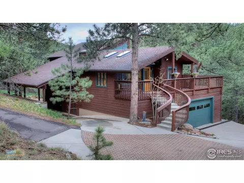 3967 Lee Hill Dr, Boulder, CO 80302 photo 2
