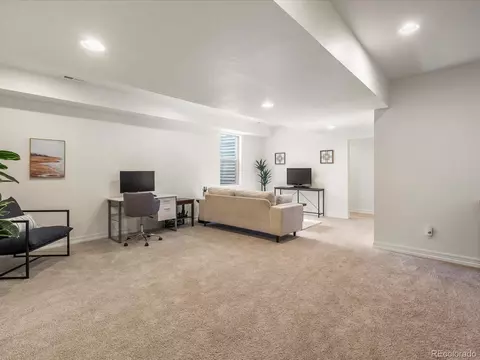 8492 E 55th Ave, Denver, CO 80238 photo 24