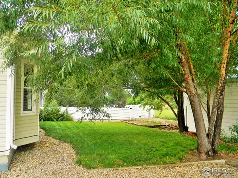 4001 Meadows Ave, Evans, CO 80620 photo 16