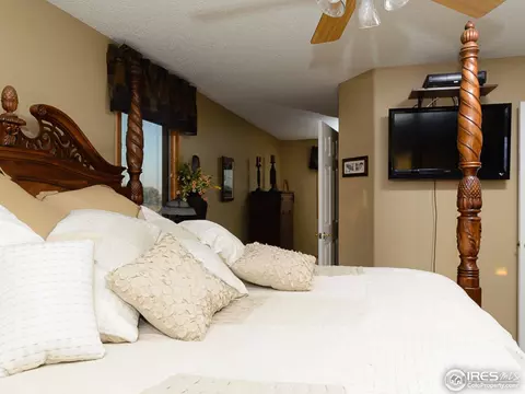 9362 Apache Rd, Longmont, CO 80504 photo 9
