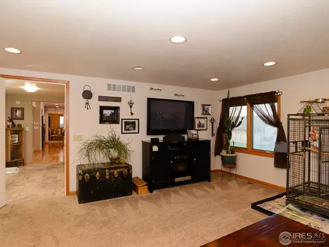 9362 Apache Rd, Longmont, CO 80504 photo 8