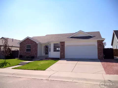 3922 Maverick Ln, Evans, CO 80620 photo 2