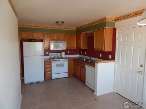 1106 E 24th St Ln, Greeley, CO 80631 photo 4