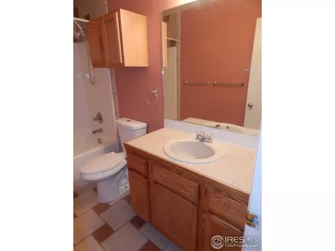1106 E 24th St Ln, Greeley, CO 80631 photo 9