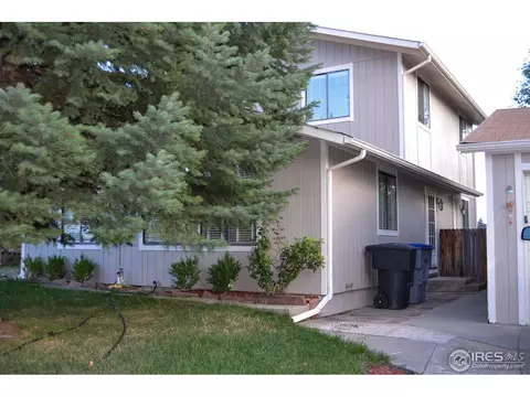 905 Pasque Dr, Longmont, CO 80504 photo 2