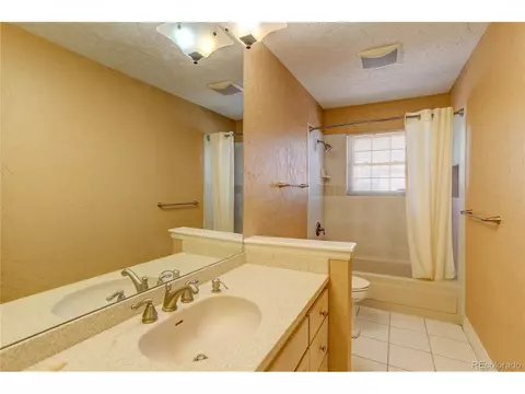 12385 E Cedar Cir, Aurora, CO 80012 photo 37