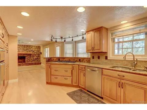 12385 E Cedar Cir, Aurora, CO 80012 photo 8