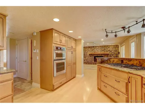 12385 E Cedar Cir, Aurora, CO 80012 photo 7