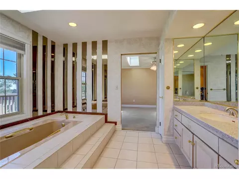 12385 E Cedar Cir, Aurora, CO 80012 photo 26