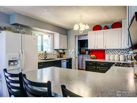 367 Cherokee Rd, Lyons, CO 80540 photo 7