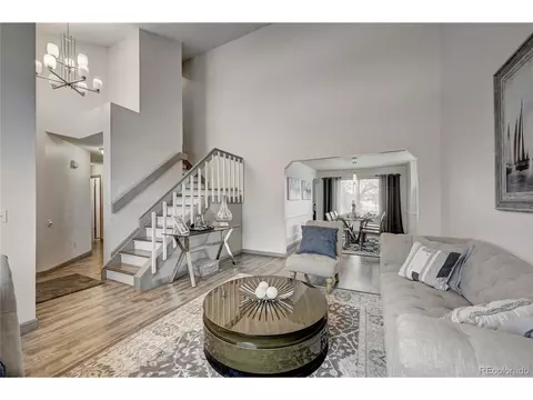 17502 E Dickenson Pl, Aurora, CO 80013 photo 4