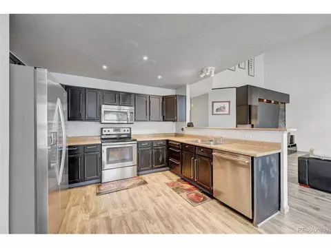 17502 E Dickenson Pl, Aurora, CO 80013 photo 8