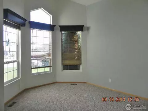 211 52nd Ave, Greeley, CO 80634 photo 2