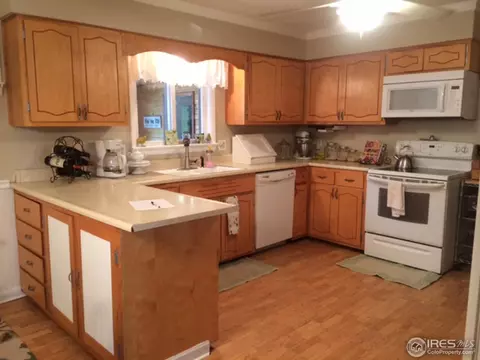 1027 Jay Ave, Johnstown, CO 80534 photo 3