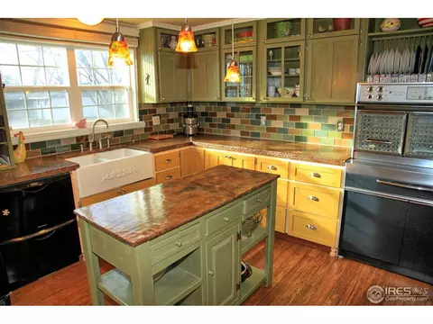 3745 Cloverleaf Dr, Boulder, CO 80304 photo 3