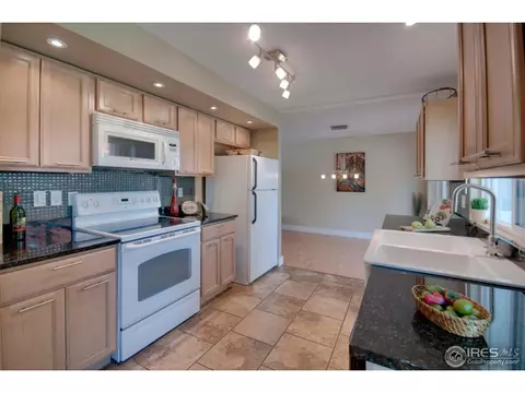 4616 Chatham Pl, Boulder, CO 80301 photo 7