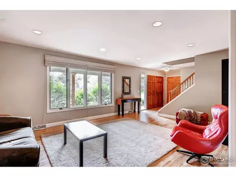195 Pawnee Dr, Boulder, CO 80303 photo 4