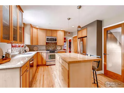 195 Pawnee Dr, Boulder, CO 80303 photo 8