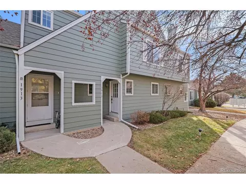 1915 S Balsam St, Lakewood, CO 80227
