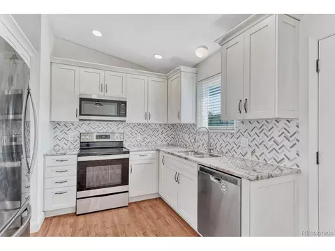 17478 E Grand Dr, Aurora, CO 80015 photo 9