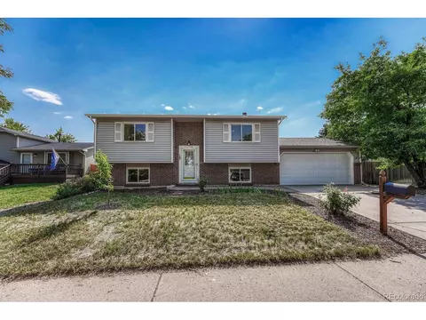 17478 E Grand Dr, Aurora, CO 80015 photo 1