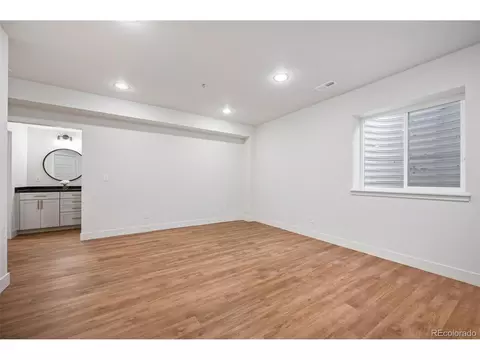 9007 E 60th Ave, Denver, CO 80238 photo 25