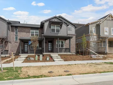22331 E 7th Pl, Aurora, CO 80018 photo 2