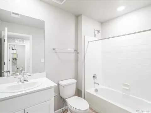 22331 E 7th Pl, Aurora, CO 80018 photo 23