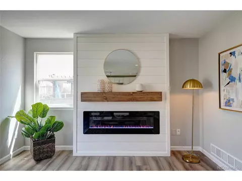 19441 Evans Dr, Aurora, CO 80013 photo 17