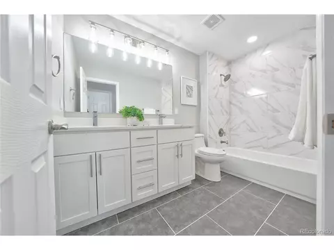 19441 Evans Dr, Aurora, CO 80013 photo 32