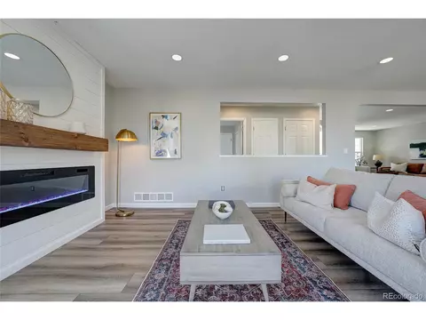 19441 Evans Dr, Aurora, CO 80013 photo 16