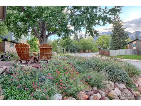 1320 Fairfield Dr, Boulder, CO 80305 photo 3