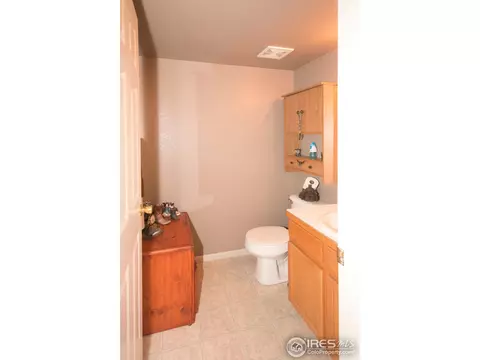 586 Aspen Cir, Frederick, CO 80530 photo 6