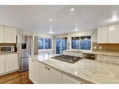 Kitchen - 7699 E Mineral Pl, Centennial, CO 80112 photo 2 of 5