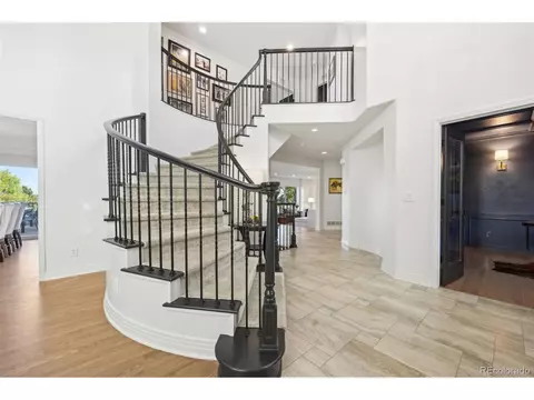 8521 Colonial Dr, Lone Tree, CO 80124 photo 3