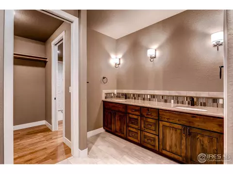 1998 Vineyard Dr, Windsor, CO 80550 photo 10