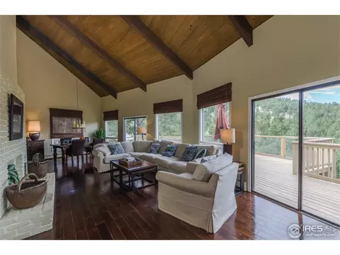 98 Pine Tree Ln, Boulder, CO 80304 photo 3