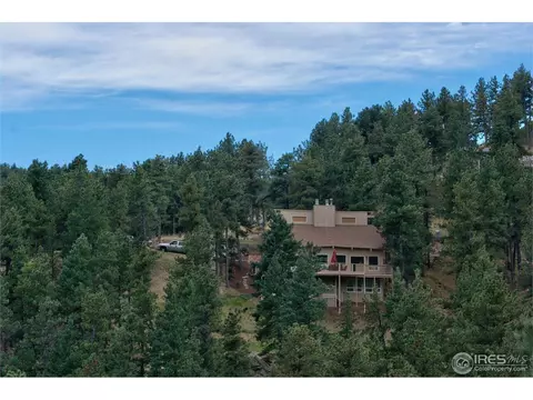 98 Pine Tree Ln, Boulder, CO 80304 photo 2