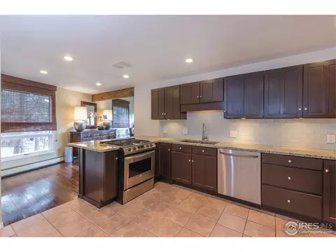 98 Pine Tree Ln, Boulder, CO 80304 photo 10