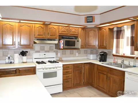 1306 Evans St, Sterling, CO 80751 photo 4