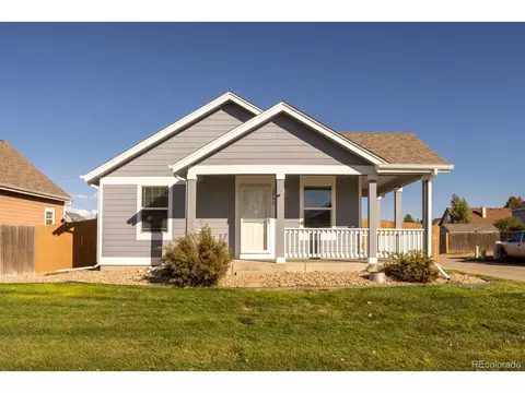 2992 Quarterland St, Strasburg, CO 80136