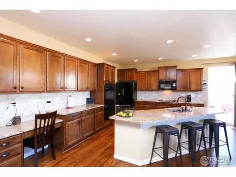 5113 S Flatrock St, Aurora, CO 80016 photo 3