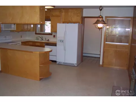57 Cornell Dr, Longmont, CO 80503 photo 4