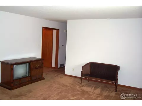 57 Cornell Dr, Longmont, CO 80503 photo 6